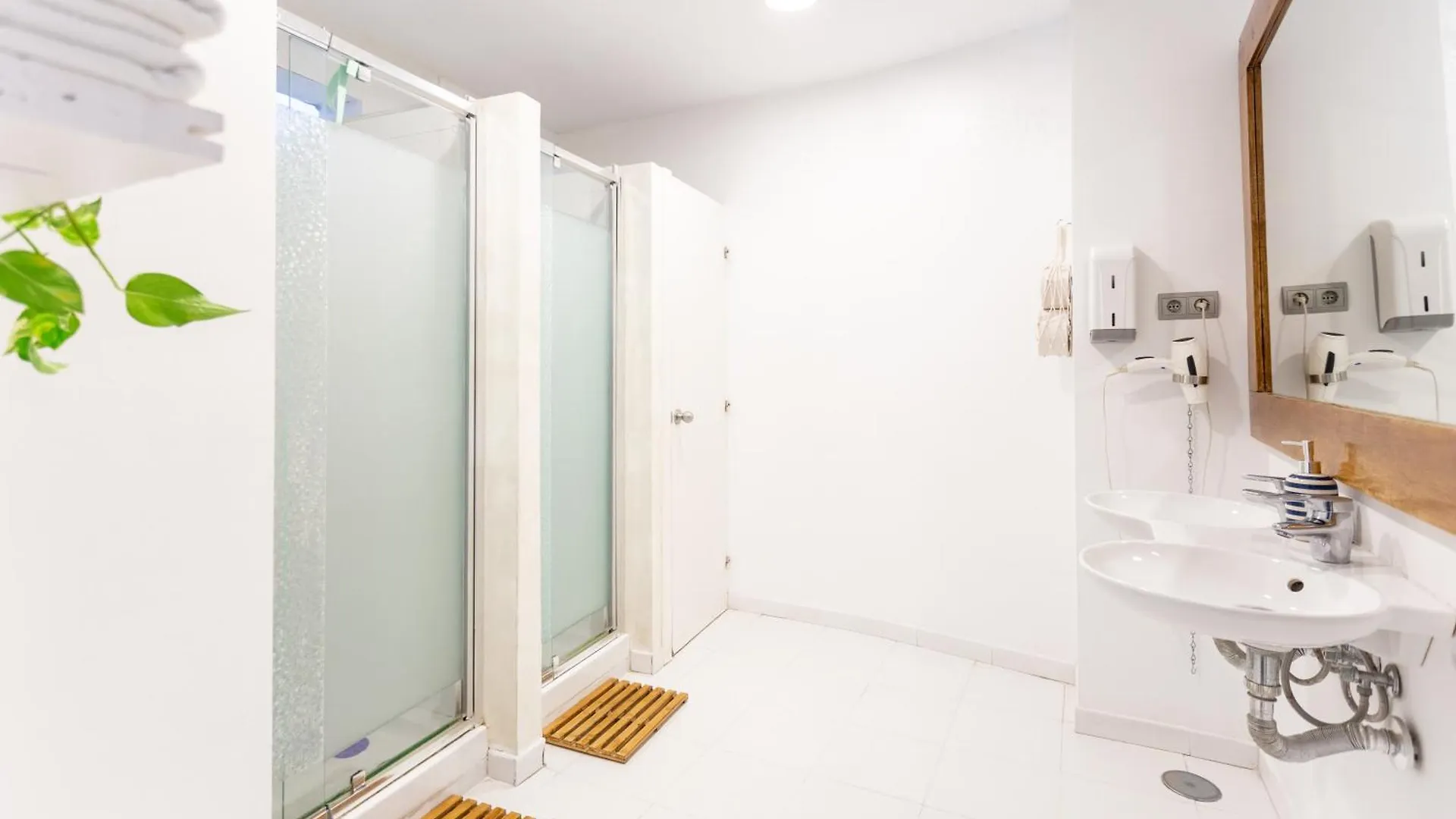 La Cocotera Boutique Hostel & Coworking Tarifa Spain