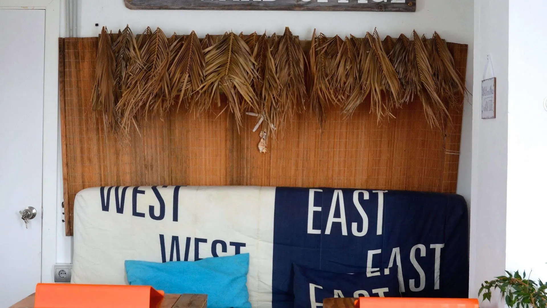 La Cocotera Boutique Hostel & Coworking Tarifa