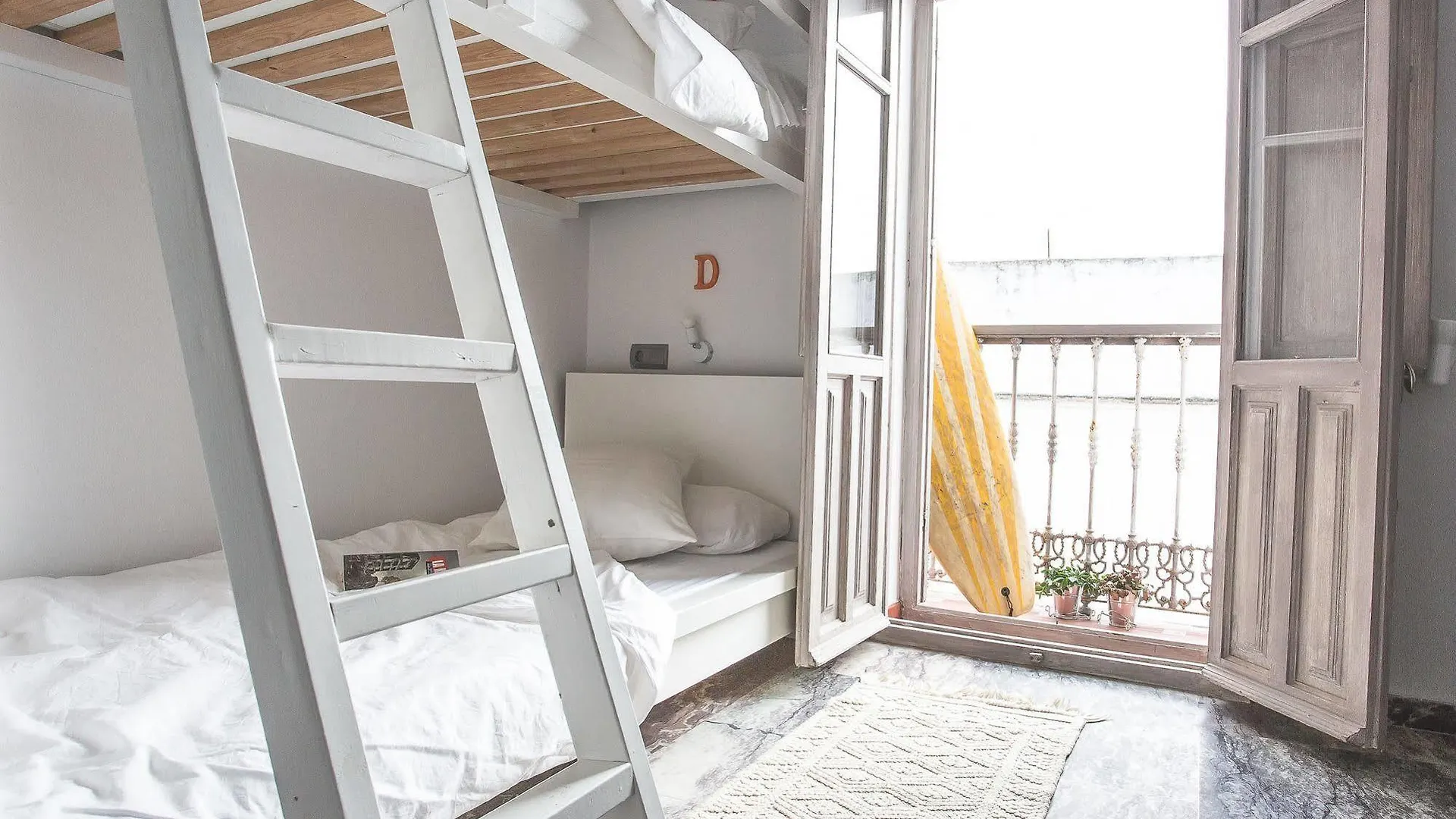 La Cocotera Boutique Hostel & Coworking Tarifa